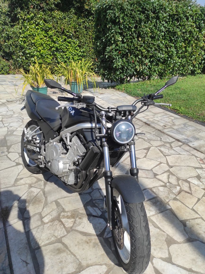 Honda CB 400F 37kw 1991 máquina