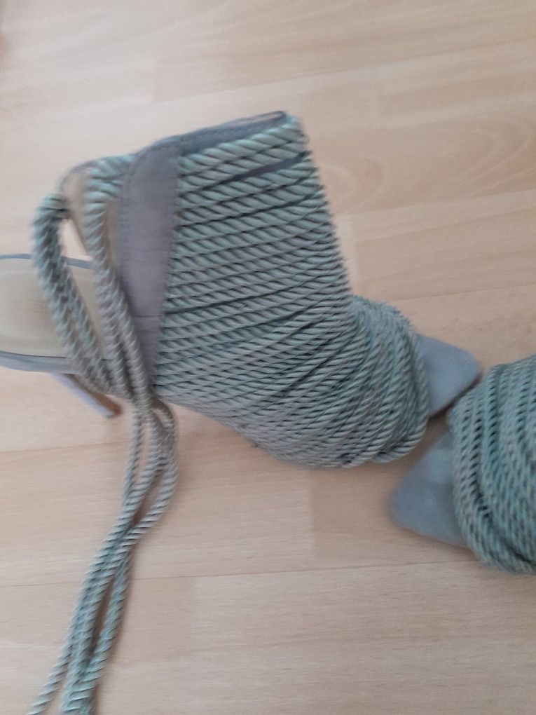 Buty, obcasy, rozmiar 38
