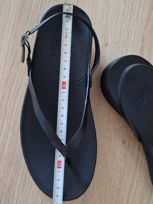 Босоножки Fitflop/24,2 см./чёрные
