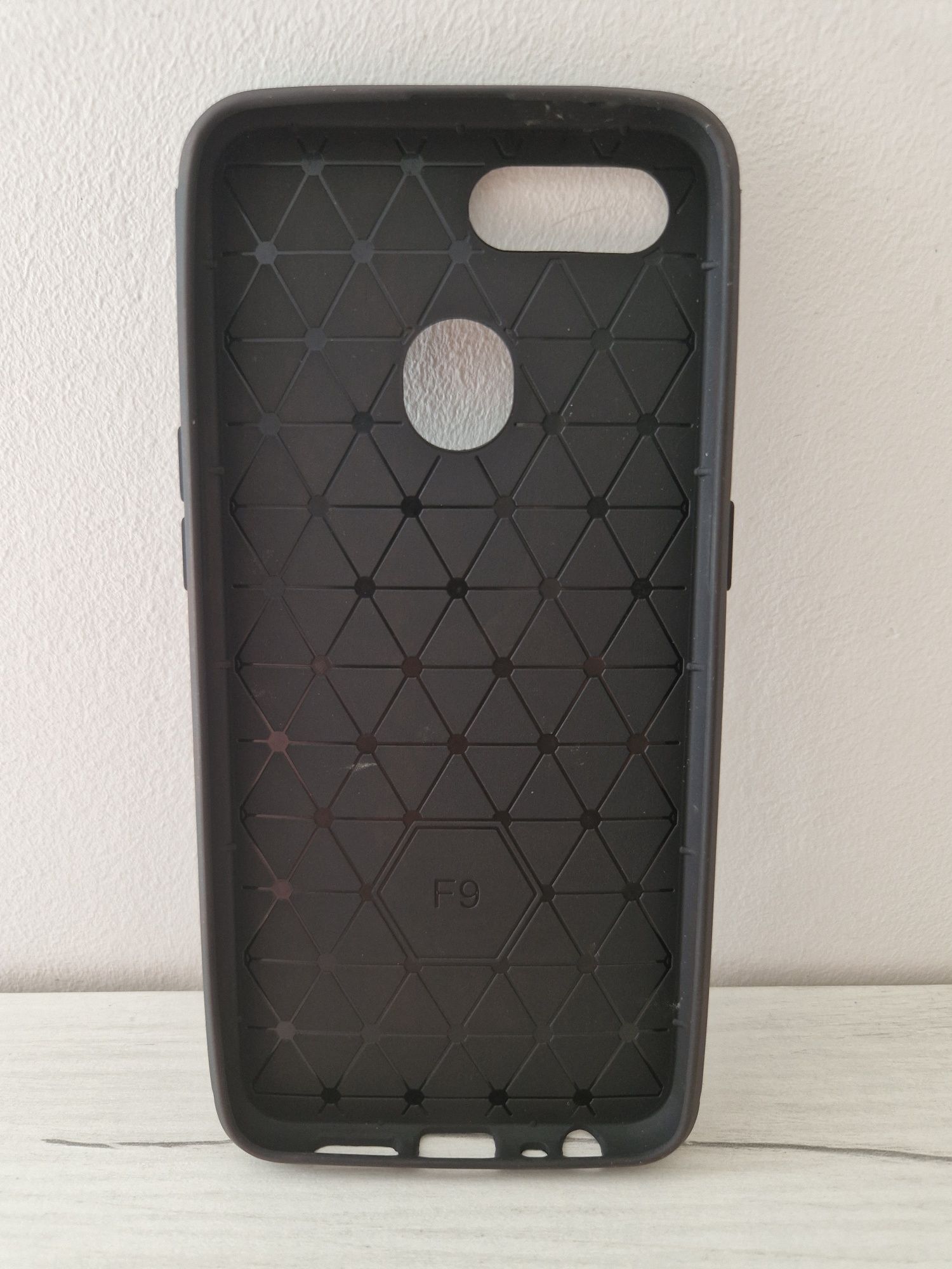 Back Case CARBON do OPPO AX7 Czarny