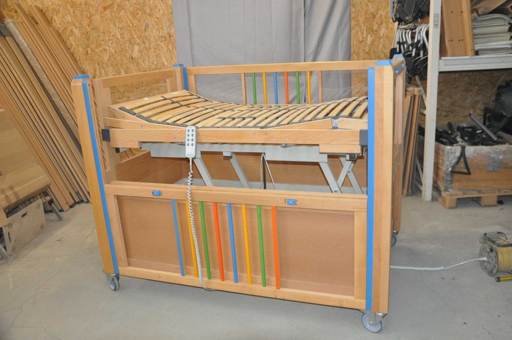 4 Dziecięce łóżko elektryczne rehabilitacyjne specjalne Savi 100x160