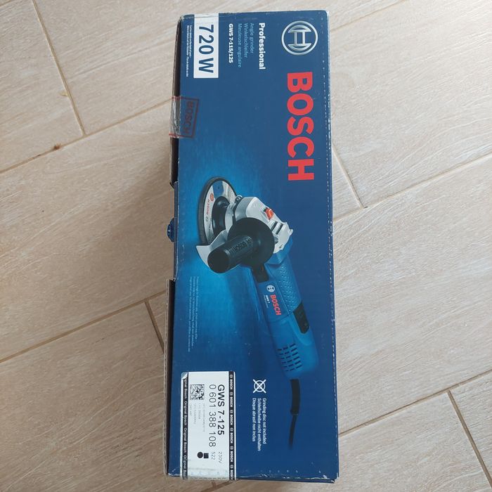 Кутова шліфмашинка Bosch GWS 7-115\125