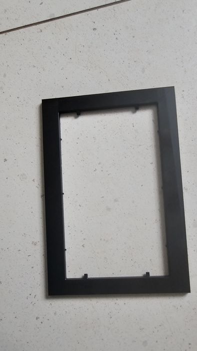 TECE ramka montarzowa i dystanowa do przycislu do WC