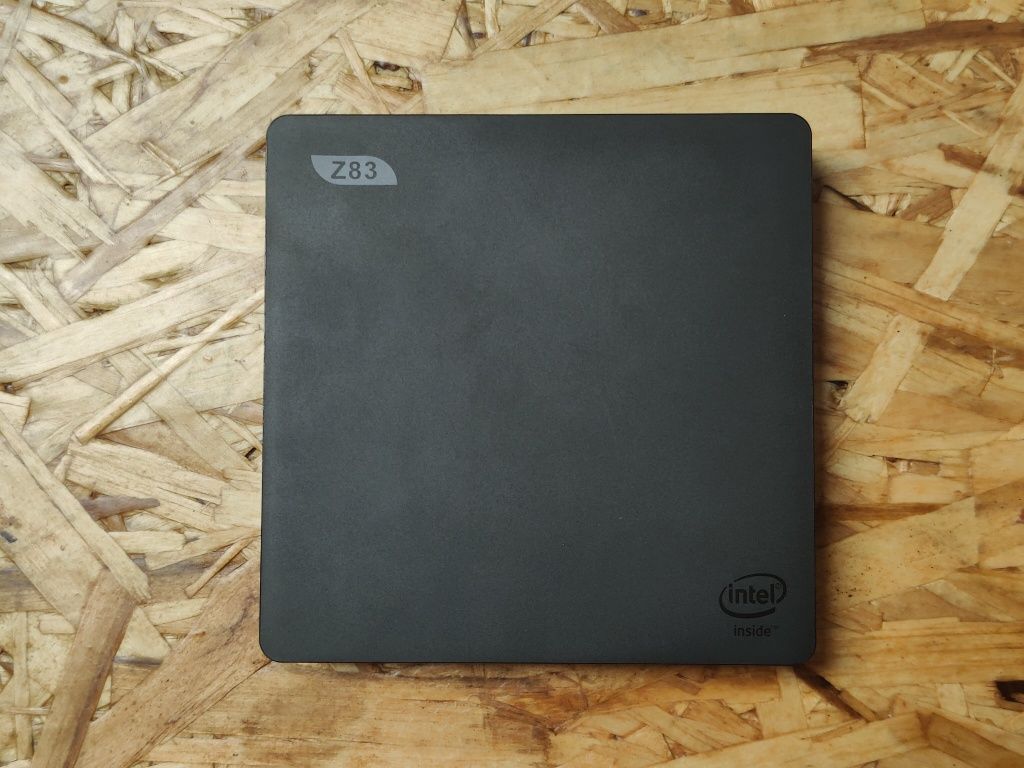 Mini PC Intel Atom Z83V