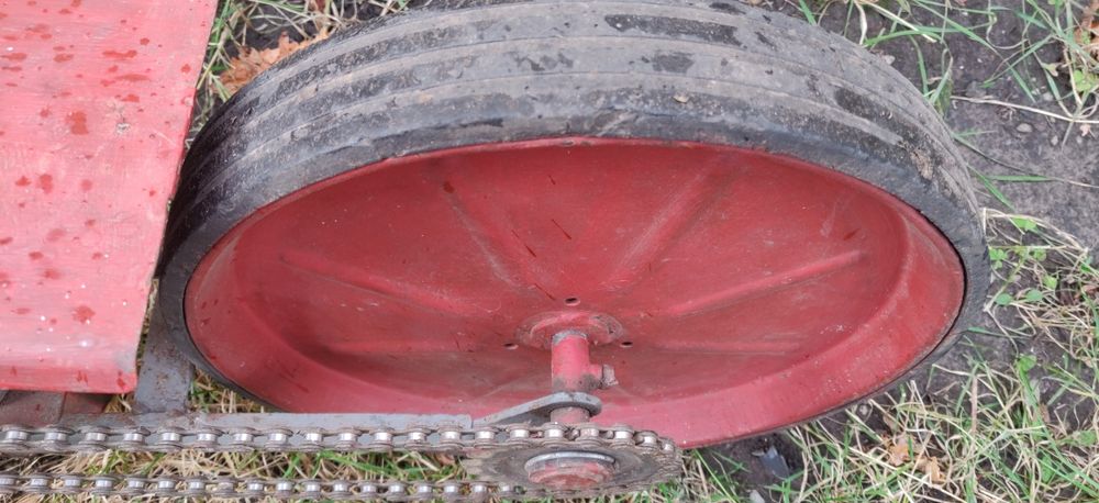 Сіялка точного висіву сівалка однорядна бункерна