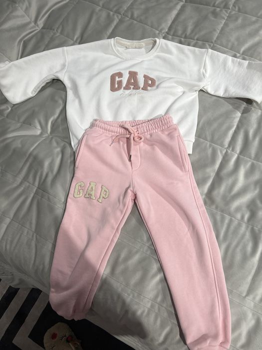 Спортивный костюм GAP