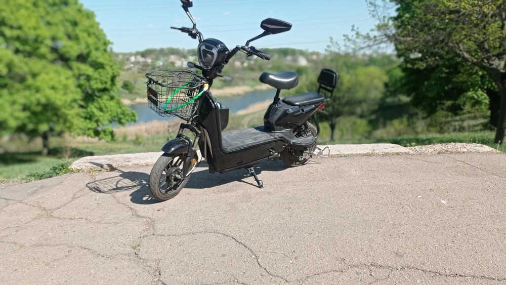 Продам Електроскутер Profi Mes