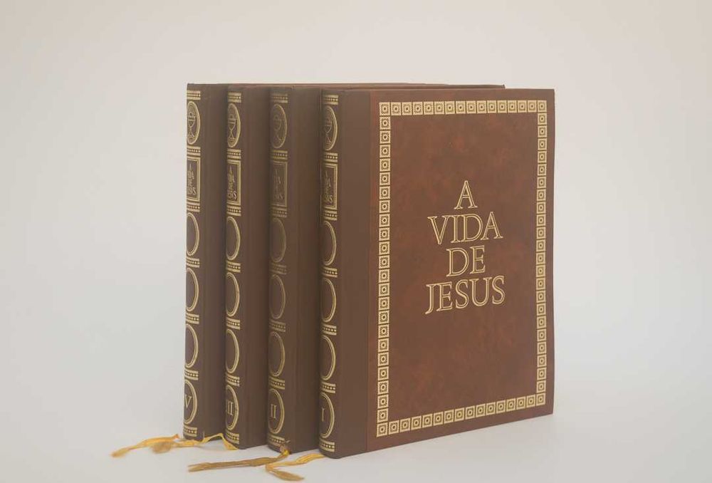 Livros A vida de Jesus 4 Volumes