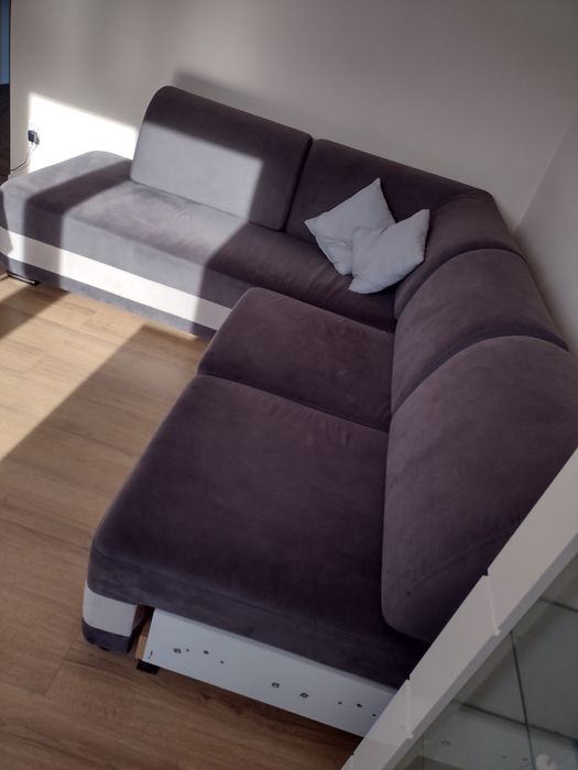Sofa narożna w bardzo dobrym stanie z Agata Meble