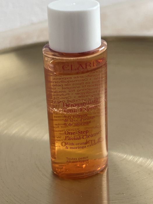 Clarins zestaw kremow pielegnacja rutyna podroz