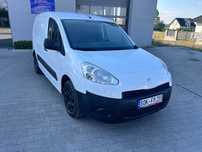 Peugeot Partner  2013 rok 1,6 HDI 3 osobowy Sprowadzony z De