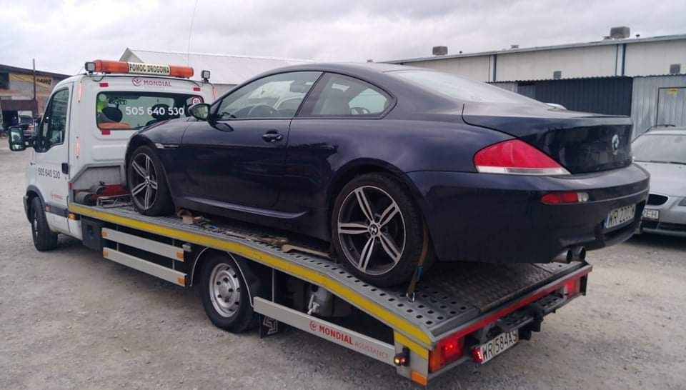 Laweta transport pomoc drogowa 6 osób Radom