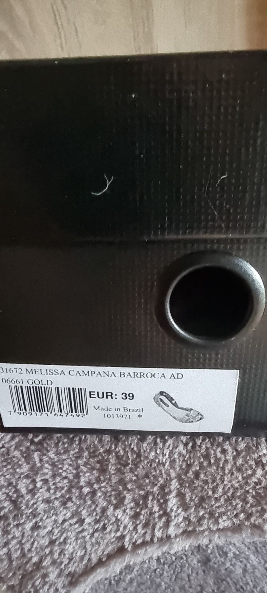 Piękne oryginalne buty Melissa rozmiar 39 czyli nasz 38