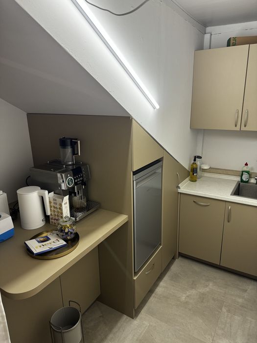 Оренда  робочого місця для перманента, візажистів