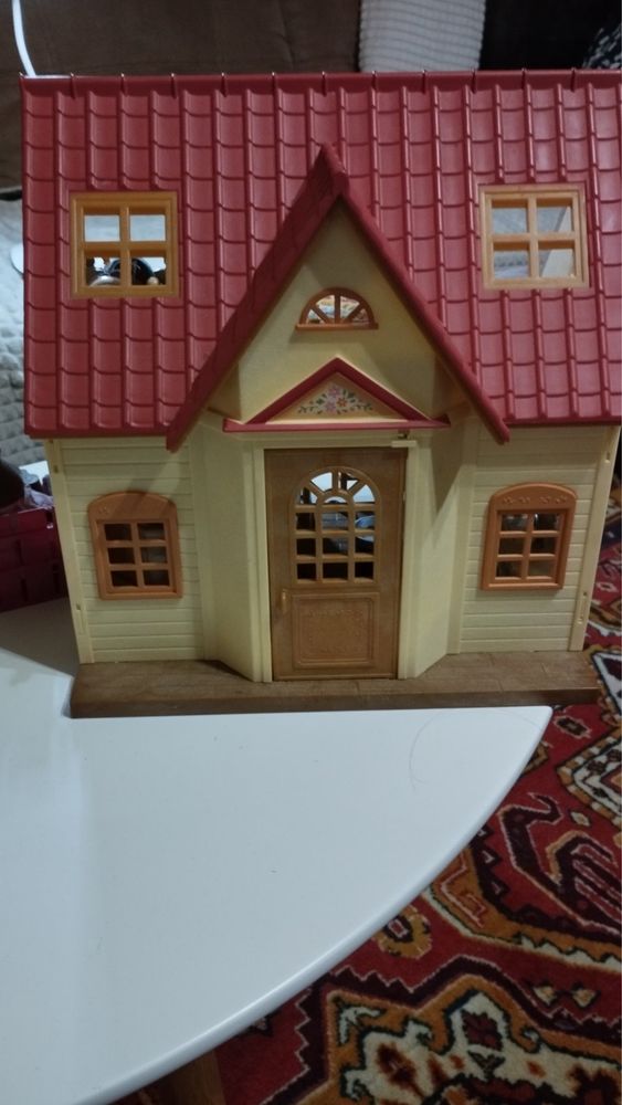 Будиночок Sylvanian families з родиною бобрів та меблями