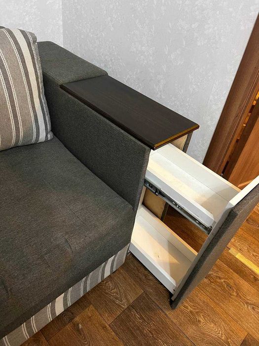 Розкладний диван