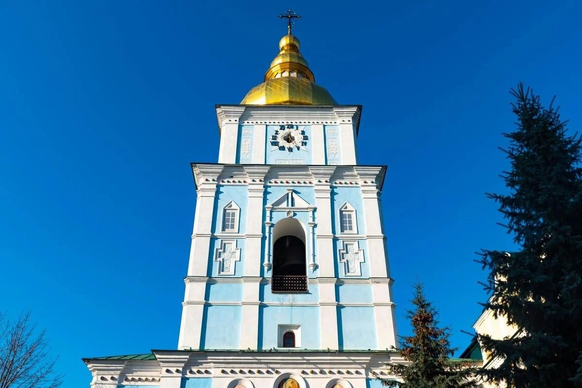 Массажистка( сертификат)