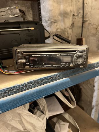 Radio magnetofon pionier