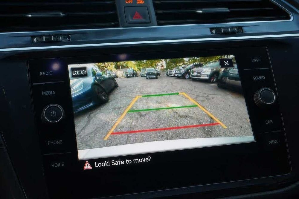 Volkswagen Tiguan SE R-Line Black 4Motion      2022