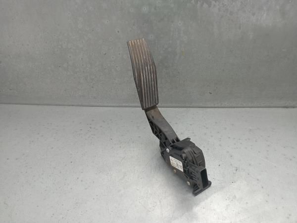 Pedal do acelerador OPEL Astra J