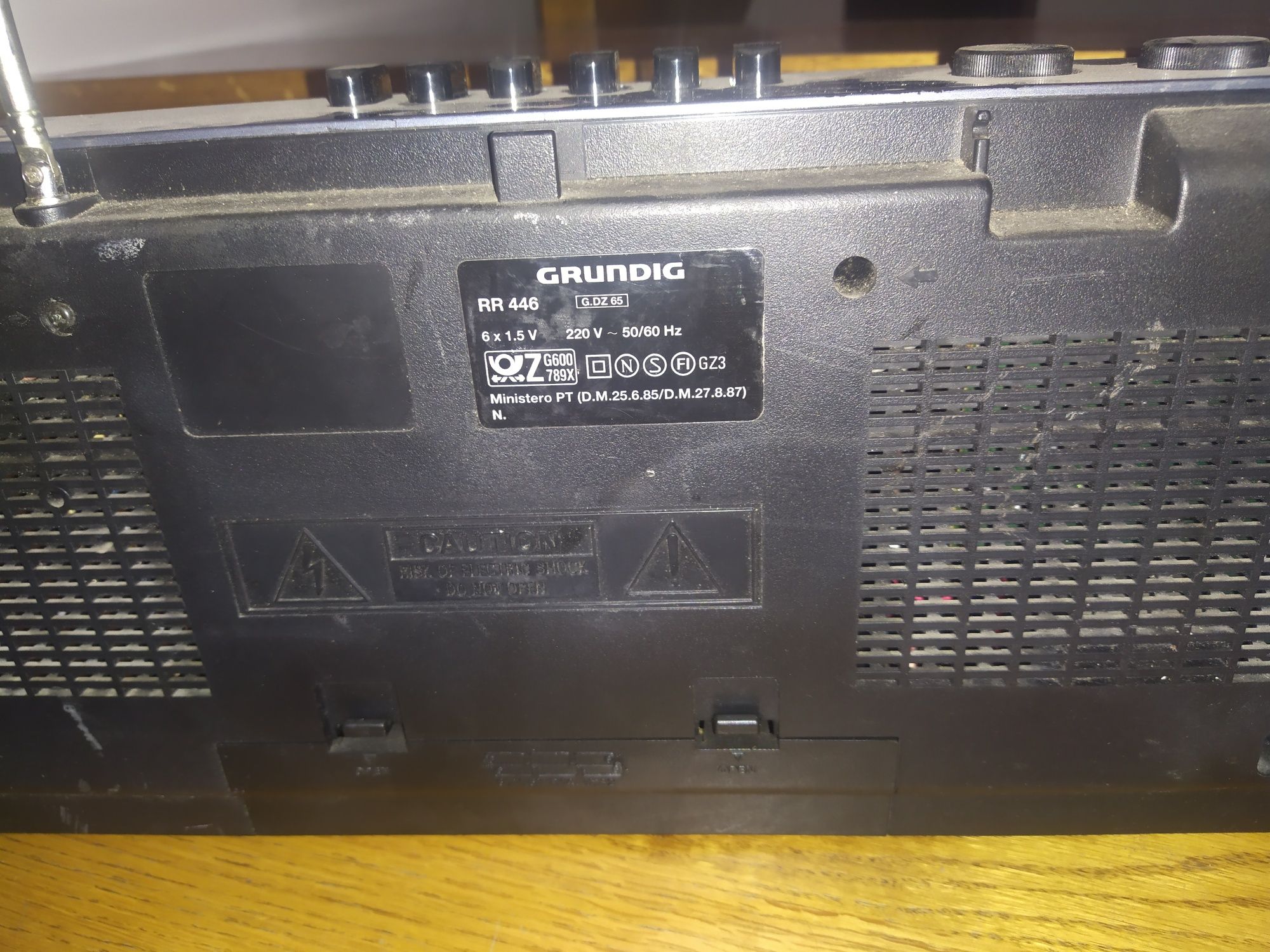 Radiomagnetofon  Grundig retro oldschool