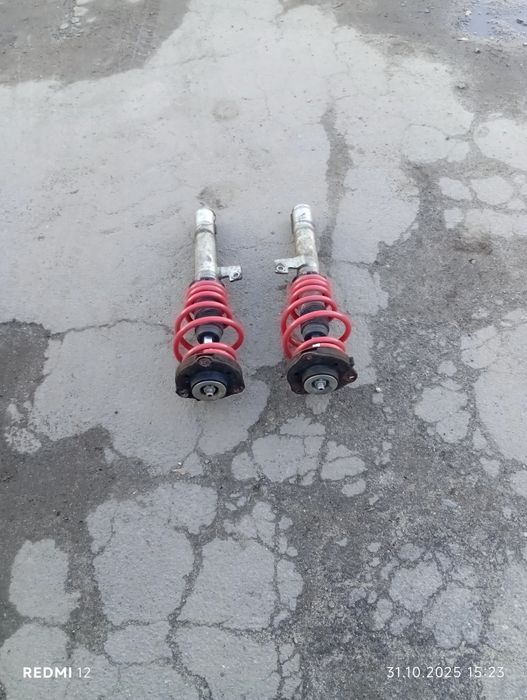 Продам спортивні стойки шкода а5