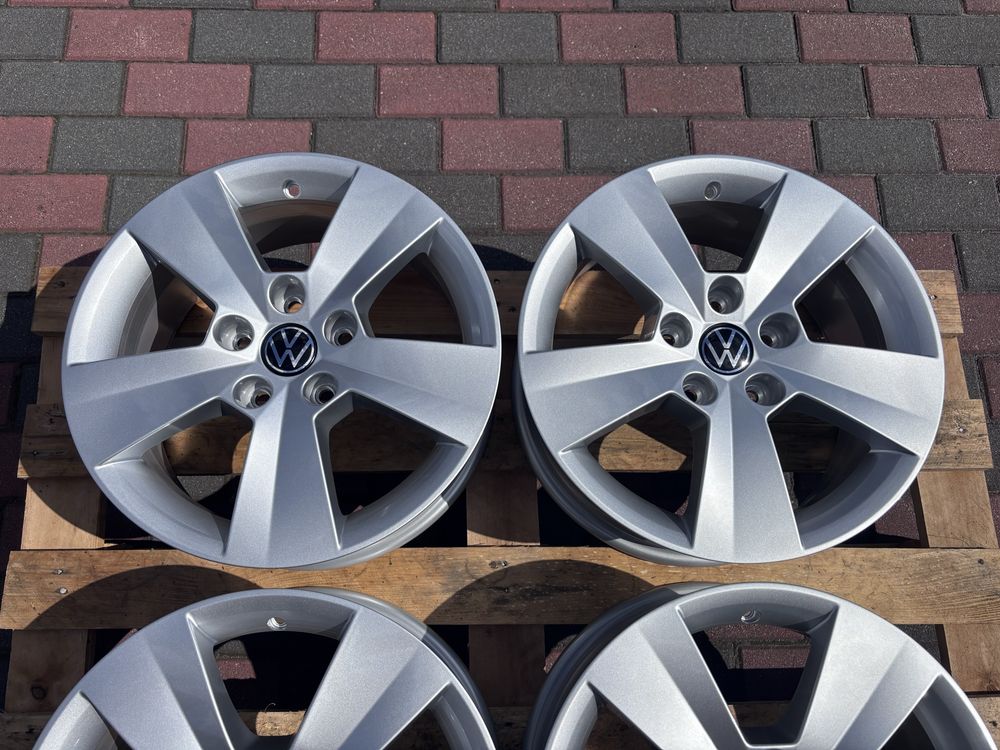 NOWE alu Skoda 3V0 Superb Octavia 6,5Jx16 ET41 Seat VW Passat B8 B9