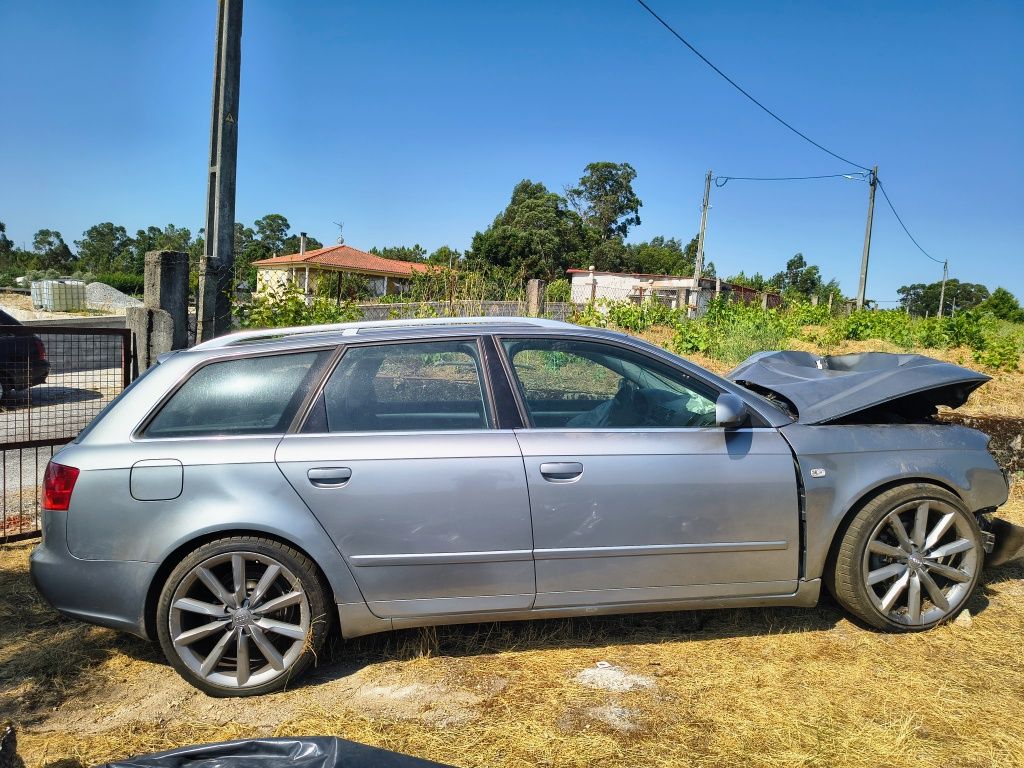 Audi A4 Avant B7 S-Line 2.0 TDI (2006) – Para peças ou projeto