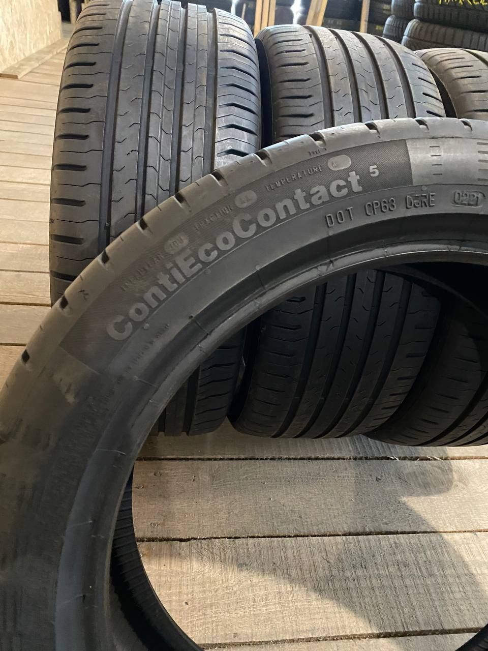 Літні шини 215/45 R17 Continental 6.5/5.3мм 21рік