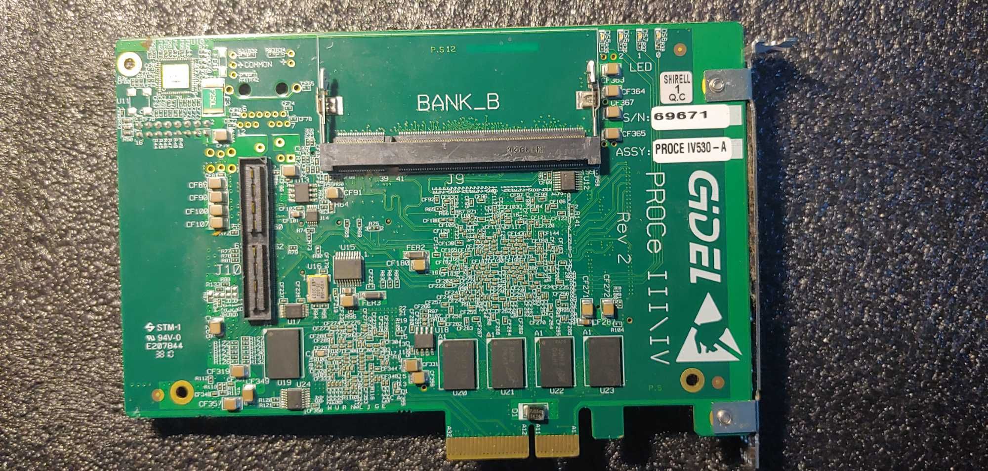 Плата розробника fpga GIDEL IV530-A