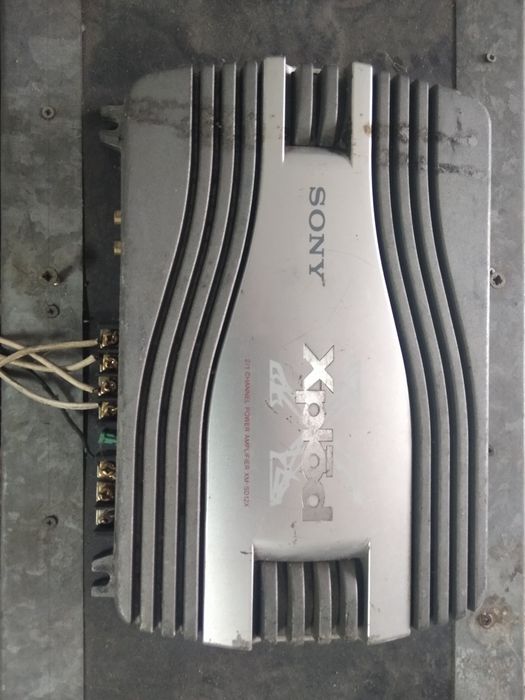 Subwoofer, X plod1100w sony  2 cxs de CD e amplificador.