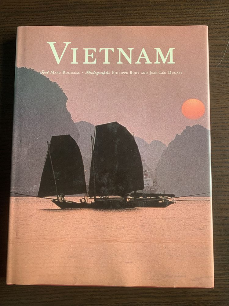 Livro Vietnam de Marc Rousseau