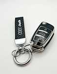 Etui z Breloczkiem Audi