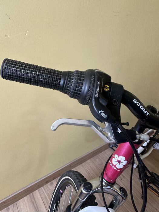 Rower Scout Junior Dolphine kola 24’ STAN B.DOBRY