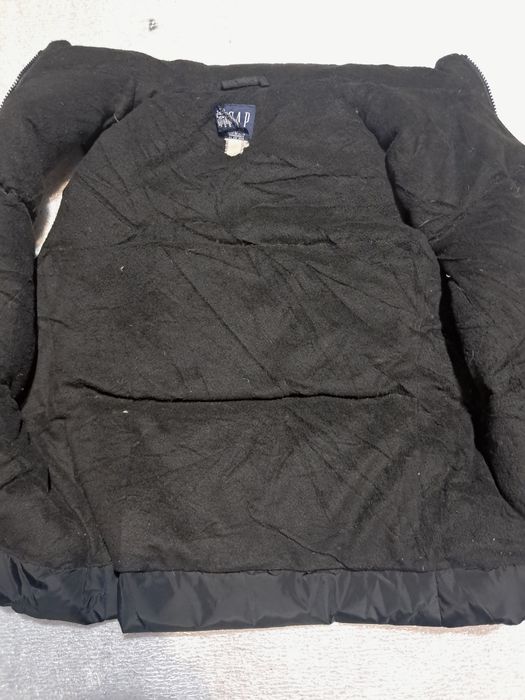 Жіноча пухова жилетка, безрукавка GAP