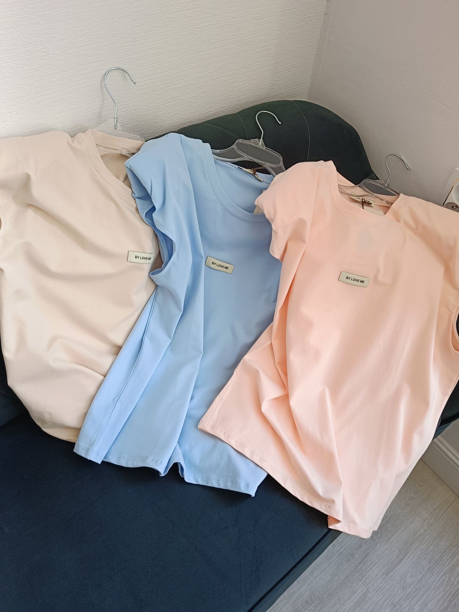 Wyprzedaż Te shirt   By Love Me
