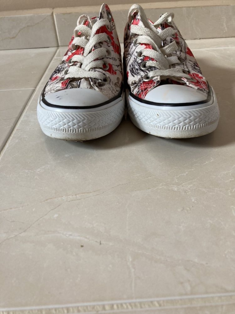 Buty Converse rozm. 37