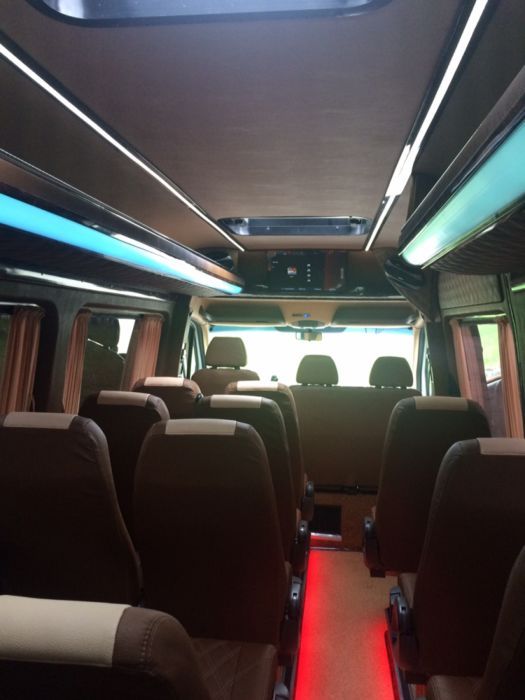 Оренда автобуса Розвозка Підвіз персоналу пасажирські перевезення 4-70