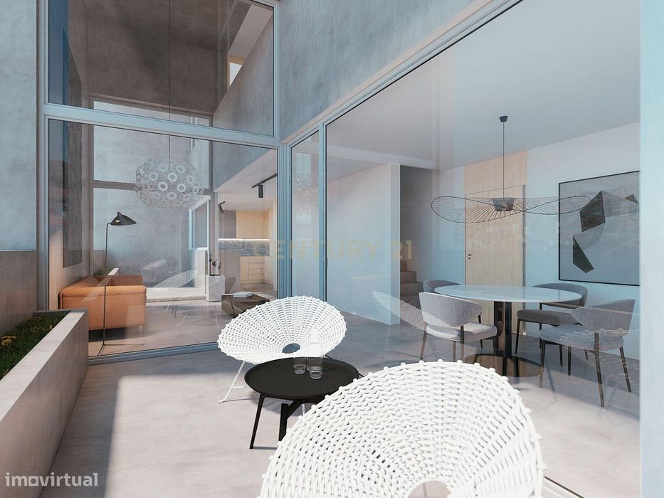 Apartamento Triplex T2 com Piscina Privada no Coração de Alcácer do Sa