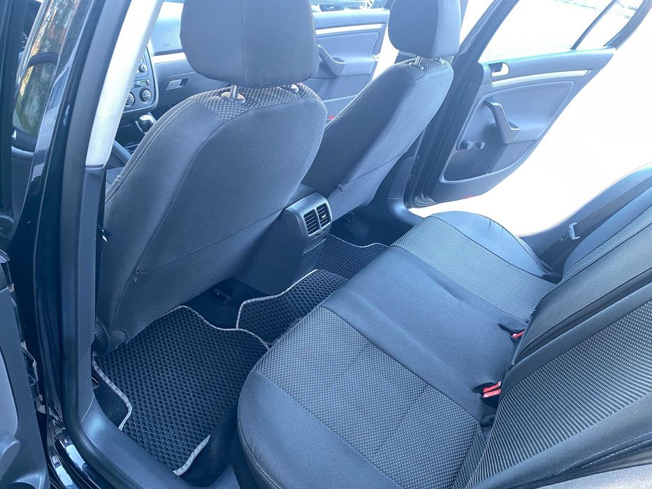 Продам Volkswagen Golf 2007 р. не фарбований, гарна комплектація