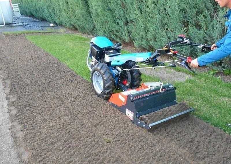 Zakładanie Trawnika Trawa z Rolki Trawnik Siew Trawniki Rolka | TANIO