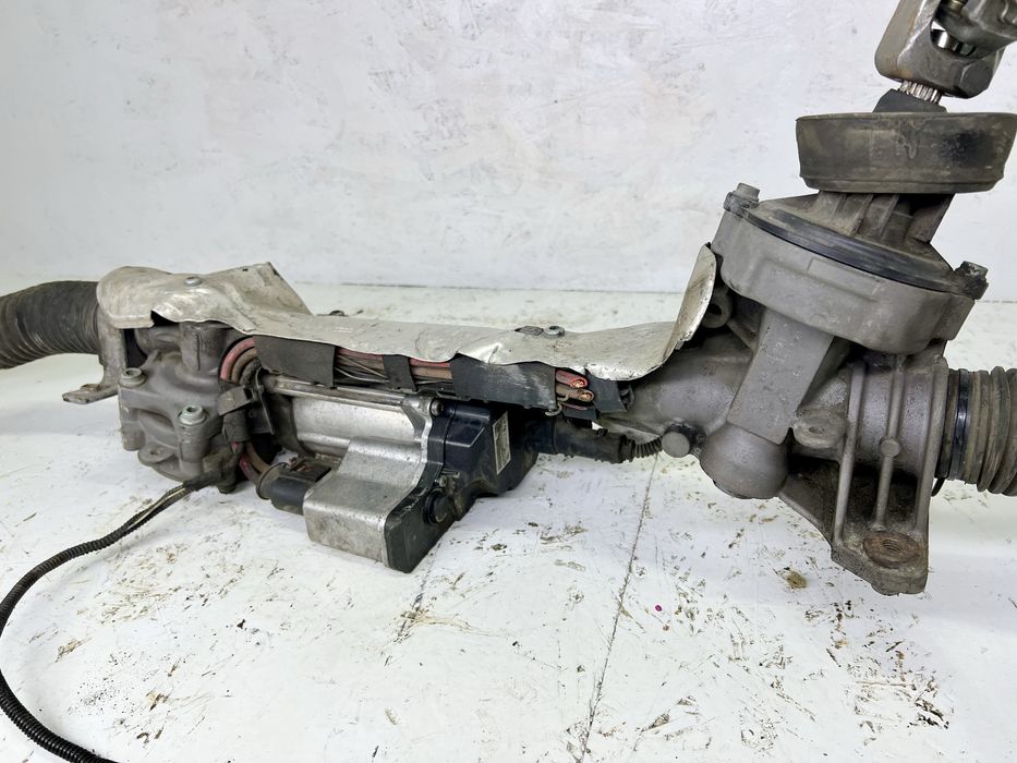 Рулевая рейка Volkswagen Caddy Touran Passat b6 рульова електро кадди