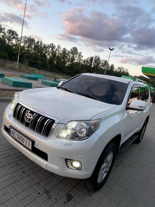 Продам Toyota Land Cruiser Prado 150 Газ/Бензин 4.0 не крашена