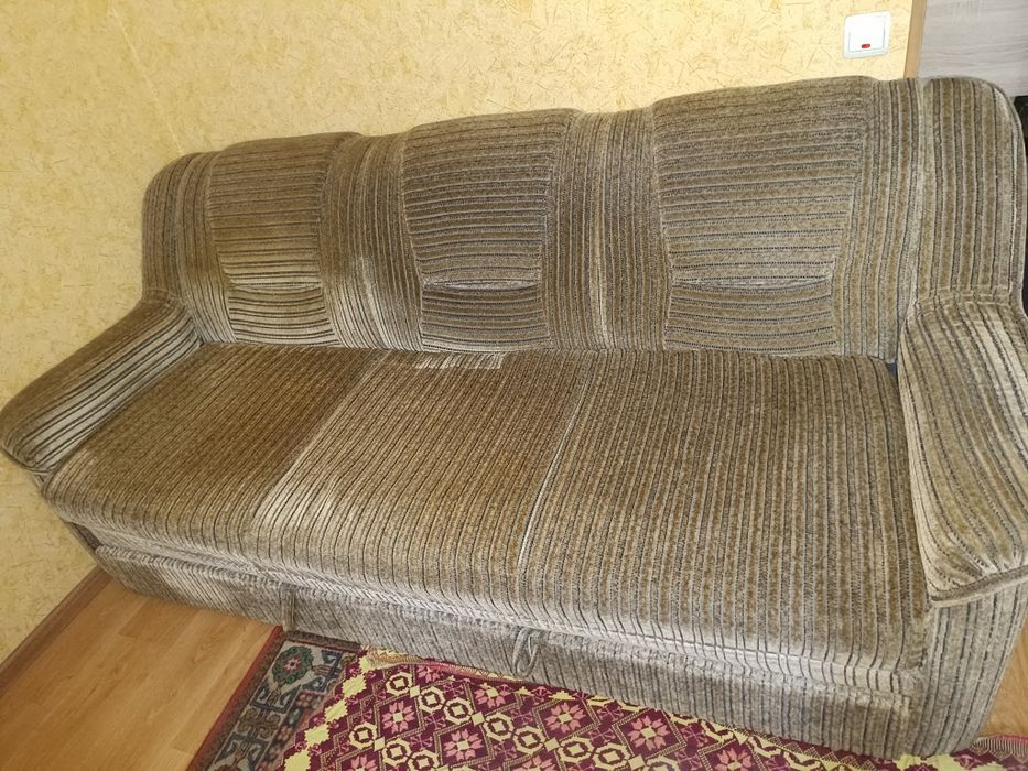Диван раскладной.