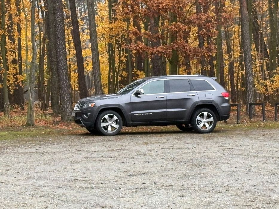 Jeep Grand Cherokee Sprzedam auto Jeep Grand Cherokee z silnikiem 3.6.