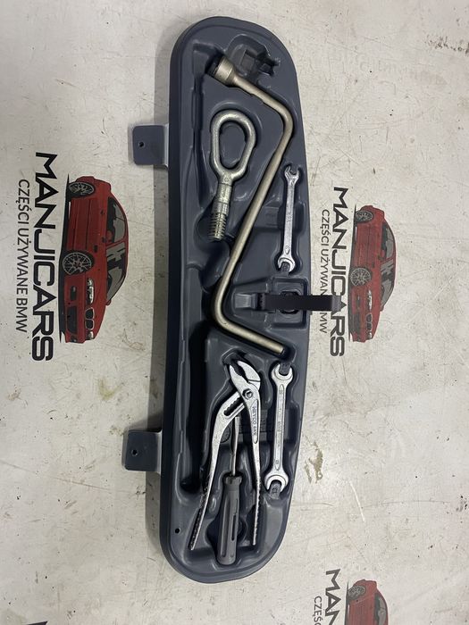 Zestaw kluczy narzedzia bmw e46 coupe sedan ucho kombinerki srubokret