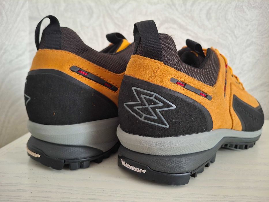 Взуття туристичне Garmont Dragontail Tech GTX Нові 42р.