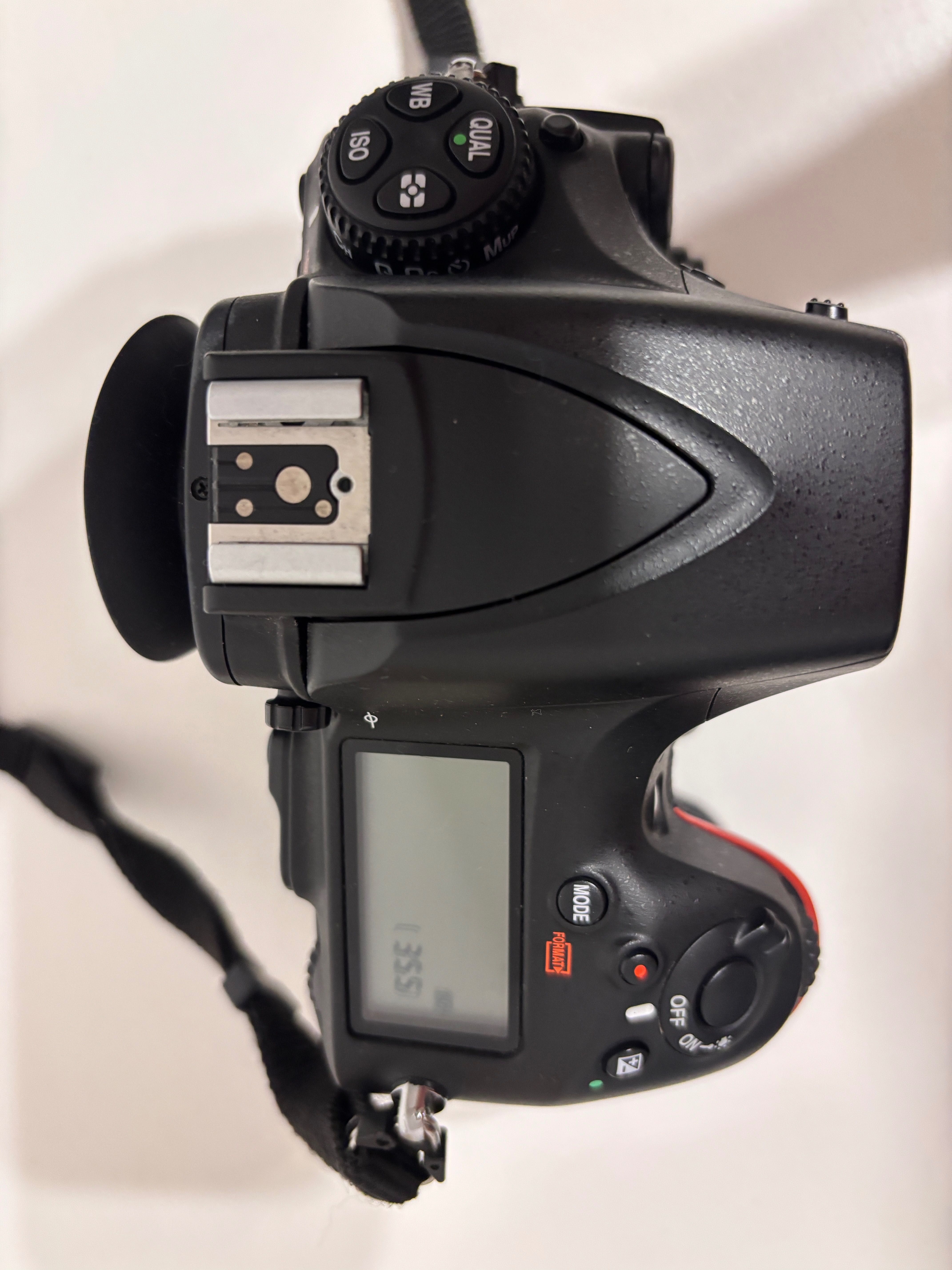 Nikon D810+grip+5 kart pamięci+dodatkowa bateria