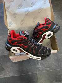 Кросівки Nike Air Max Plus Tn Black Red