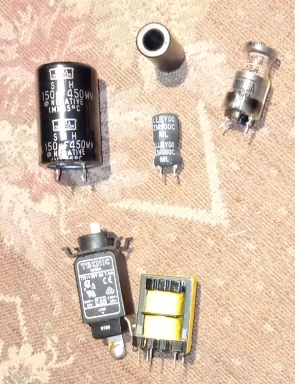 Конденсатор 450v індуктивність з магнітом